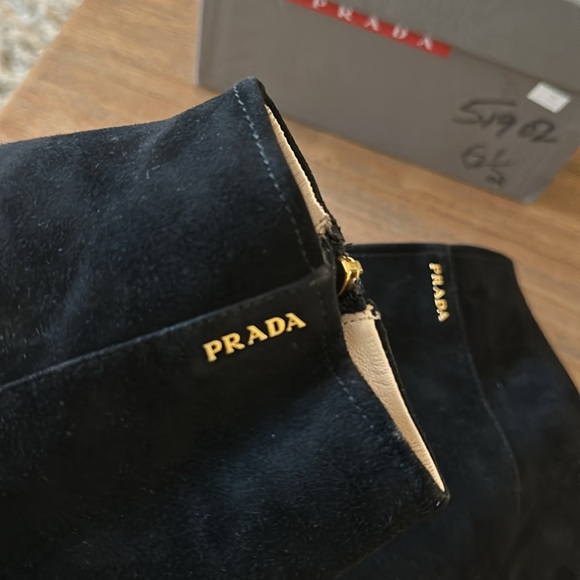 Brand New Prada Wedge boots. Size 6 1/2. Suede Made in Italy - Picture 5 of 8